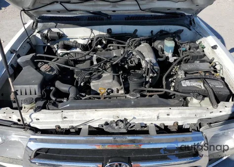 1999 Toyota 4Runner from USA, damaged, VIN JT3GM84R3X0039853